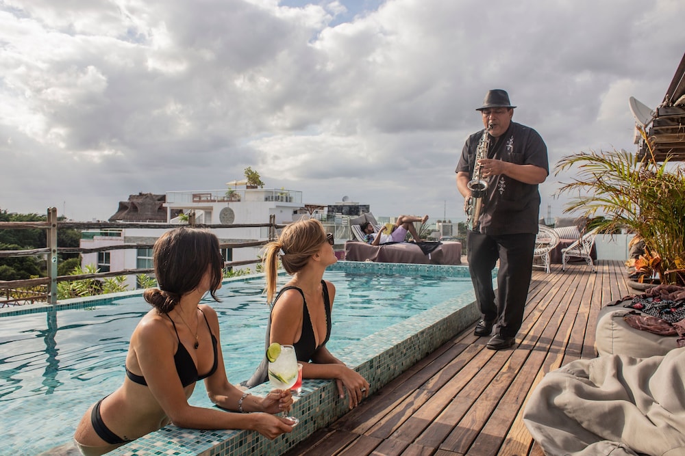 Rooftop pool