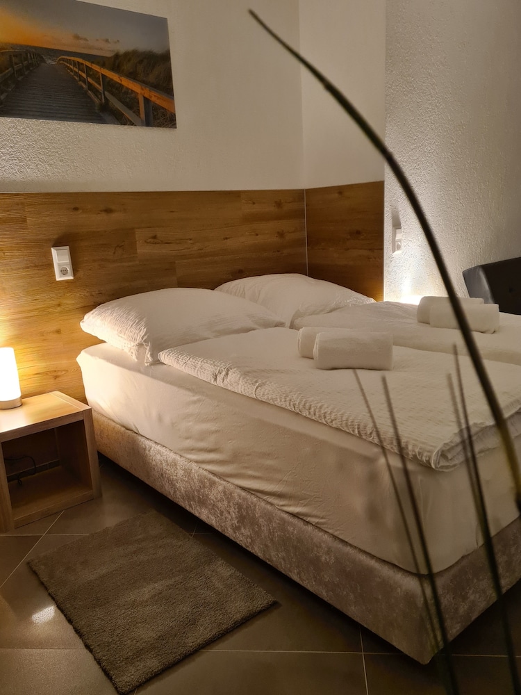 WellandHome 6 rooms — Aalen — photo 3