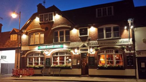 The Ship Inn - carbon neutral hotel in Fordingbridge
