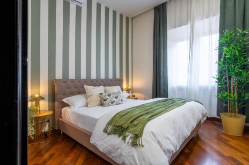 Morgana Charming Apartment Close to Vatican — 4-Star Luxury Hotel in Rome, Italy