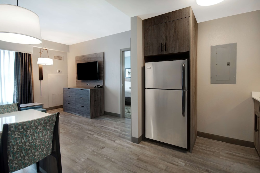 Homewood Suites by Hilton Lexington Hamburg - photo 24