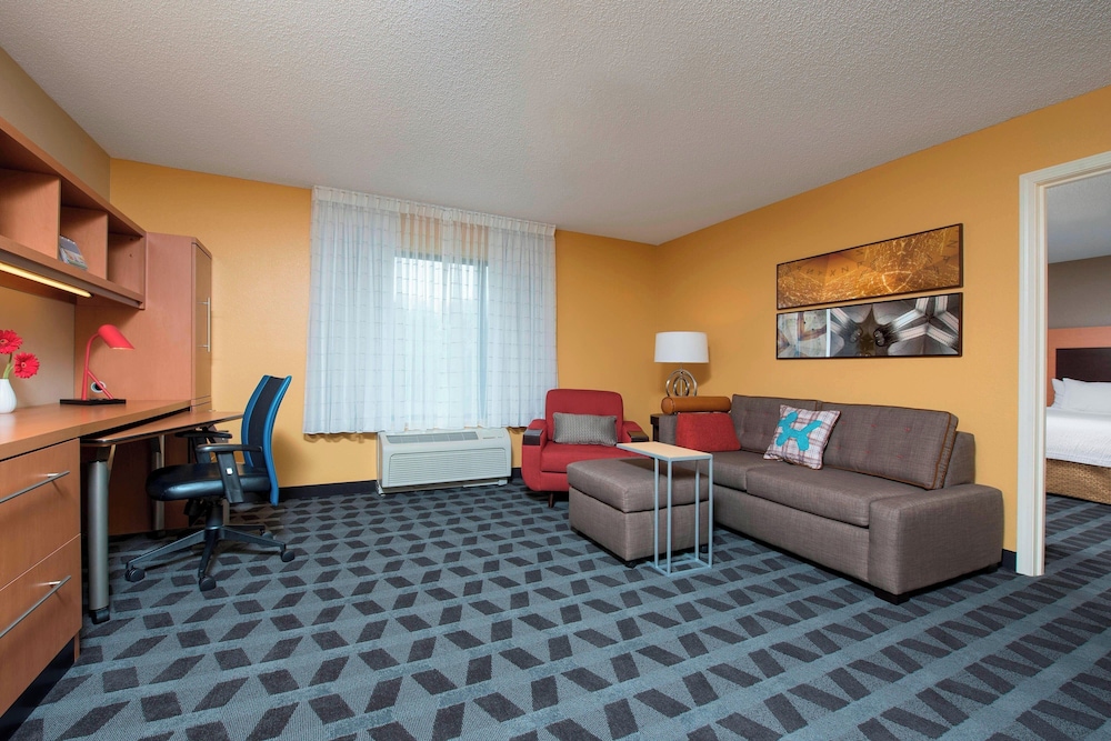 TownePlace Suites by Marriott Kalamazoo - photo 11