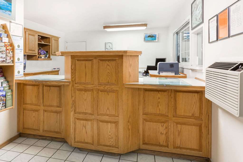 Travelodge by Wyndham Grants Pass - photo 12