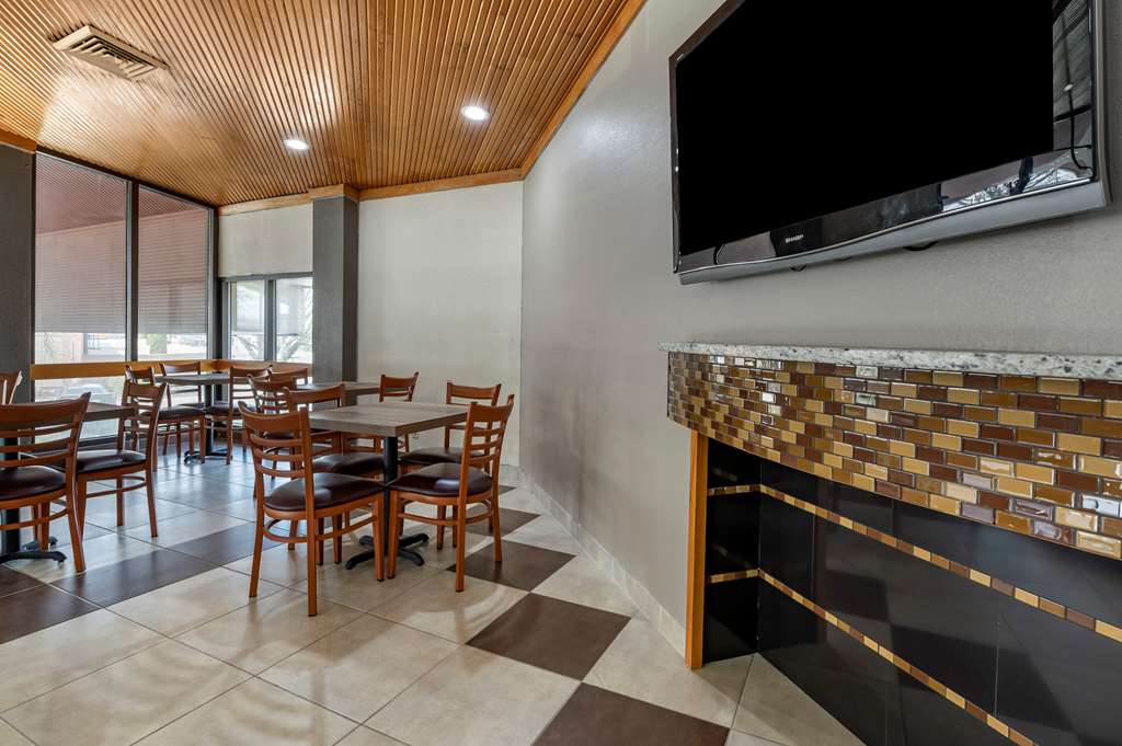 Suburban Studios Lafayette - photo 9