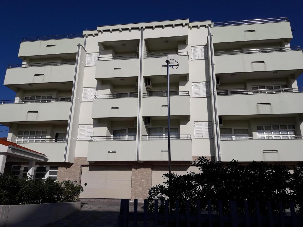 Villa Laurus I — 4-Star Luxury Hotel in Zadar, Croatia