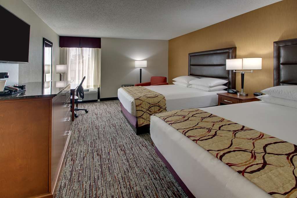 Drury Inn & Suites Bowling Green - photo 29