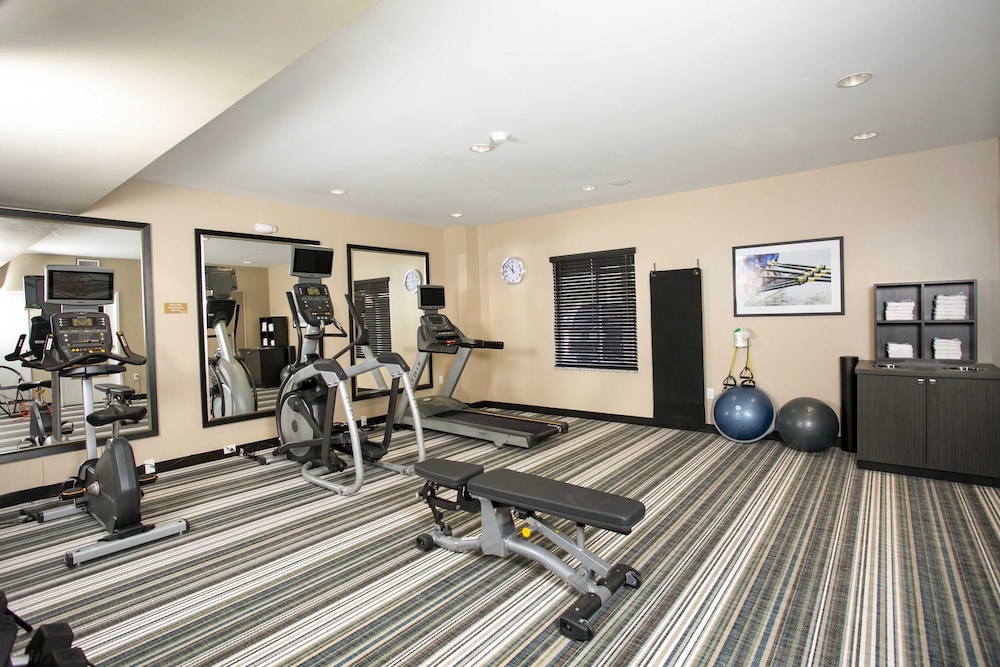 Candlewood Suites Jacksonville Mayport by IHG - photo 23
