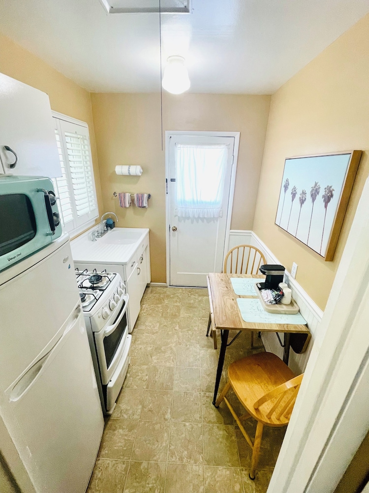 Pleasant Inn - photo 20