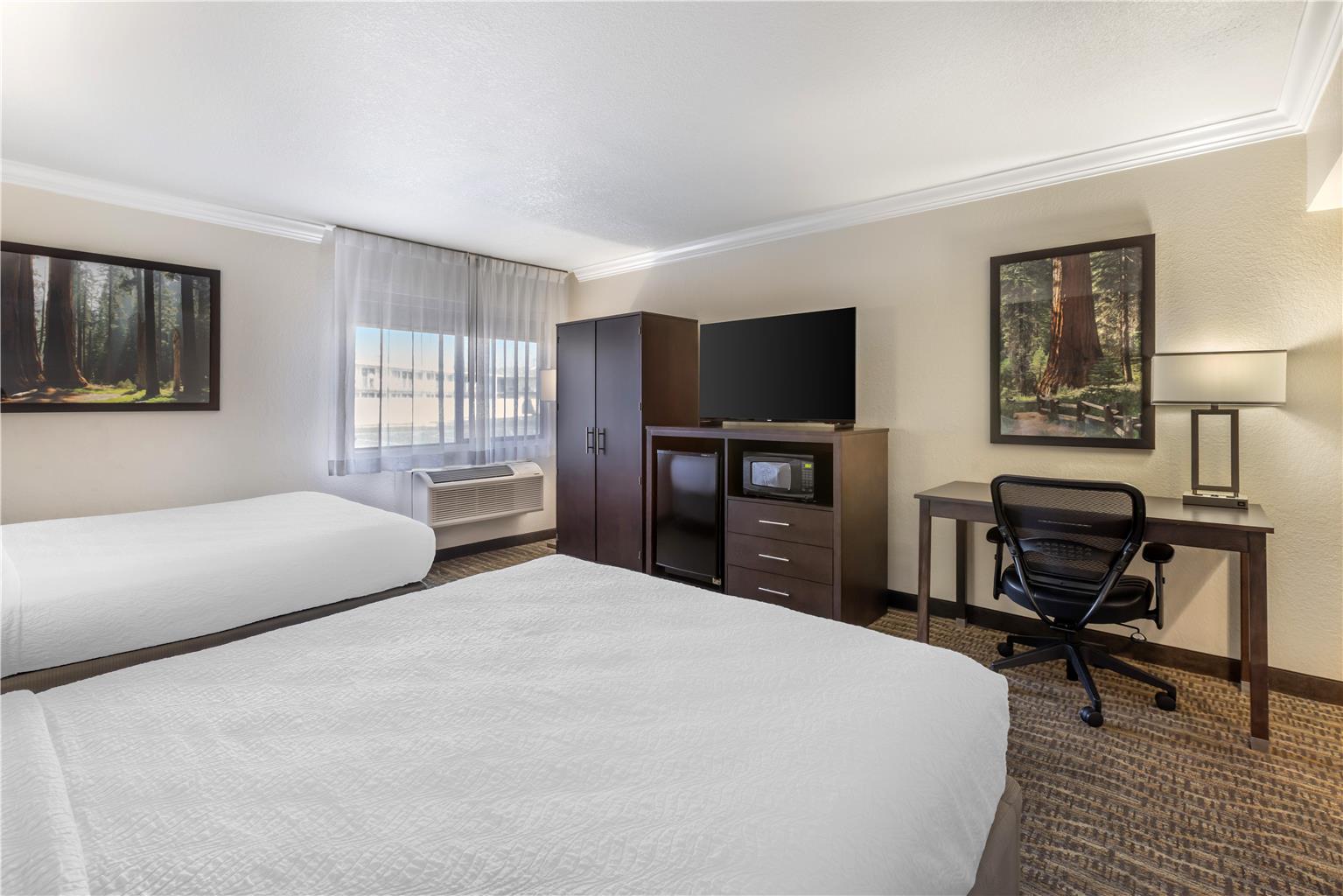 Best Western Town & Country Lodge - photo 4