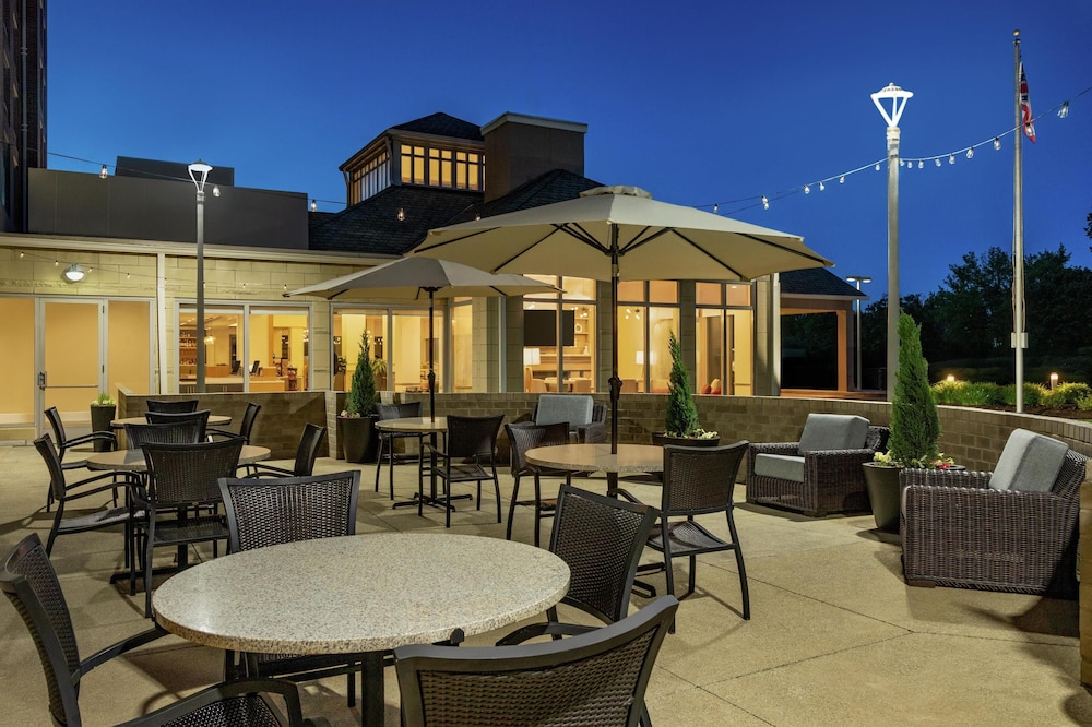 Hilton Garden Inn Cleveland Airport - photo 35