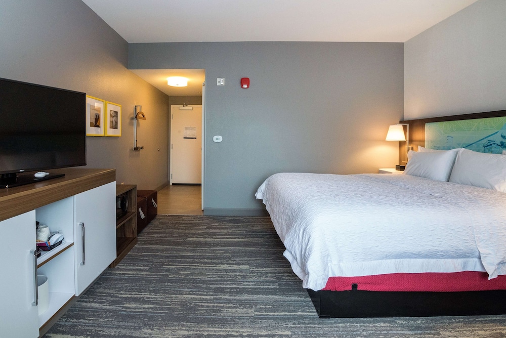 Hampton Inn & Suites Allen Park - photo 21