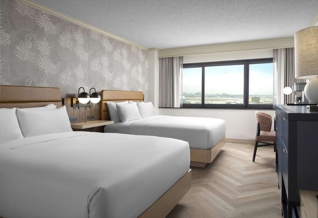 Sonesta Los Angeles Airport LAX - photo 24