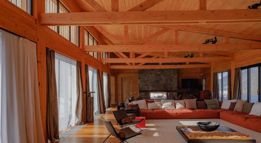 Sami Mta Chalet