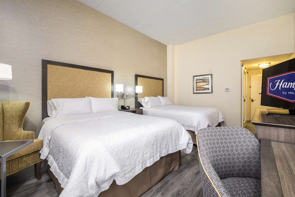 Hampton Inn Freeport Brunswick - photo 16