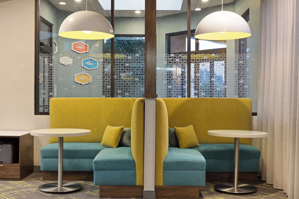 Hampton Inn Spokane - photo 3