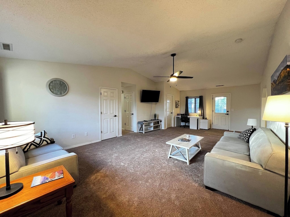 Peaceful Retreat In Prescott Valley in Prescott Valley, United States