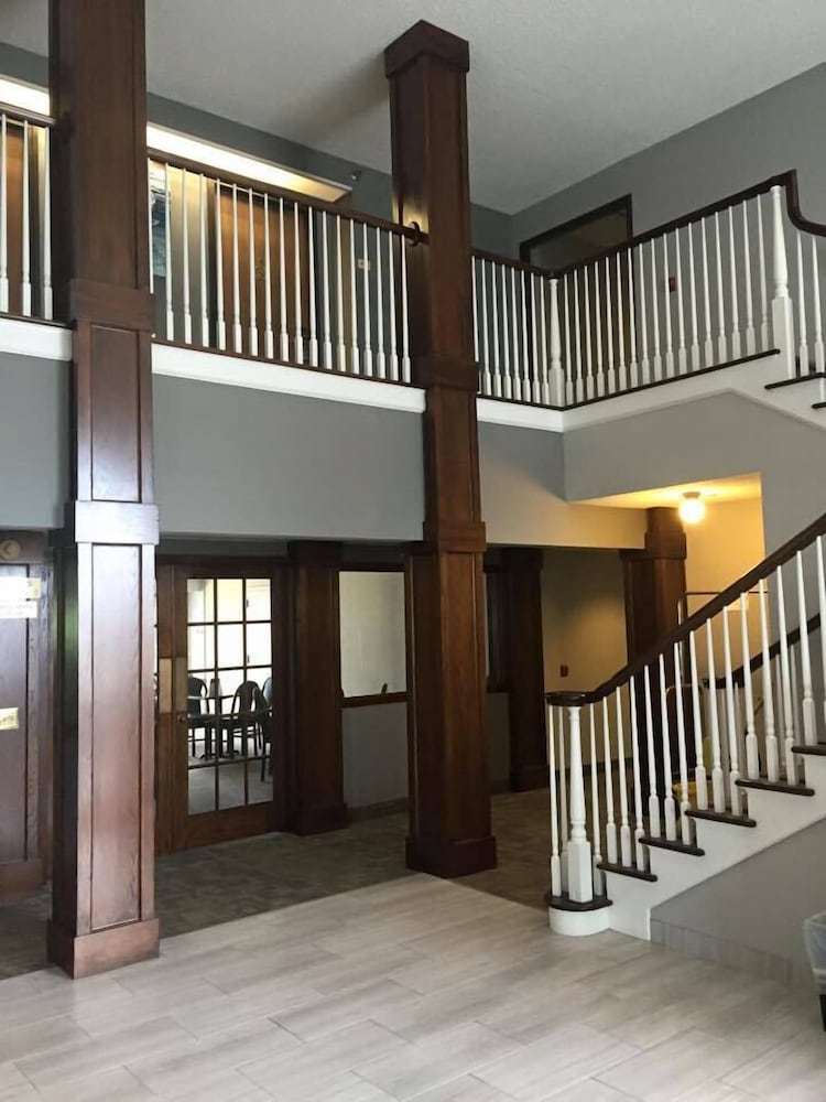 Dunes Express Inn & Suites - photo 31