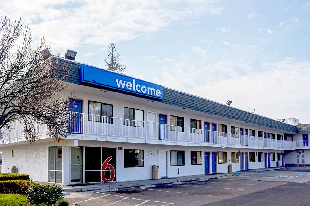 Motel 6 Porterville CA - photo 9