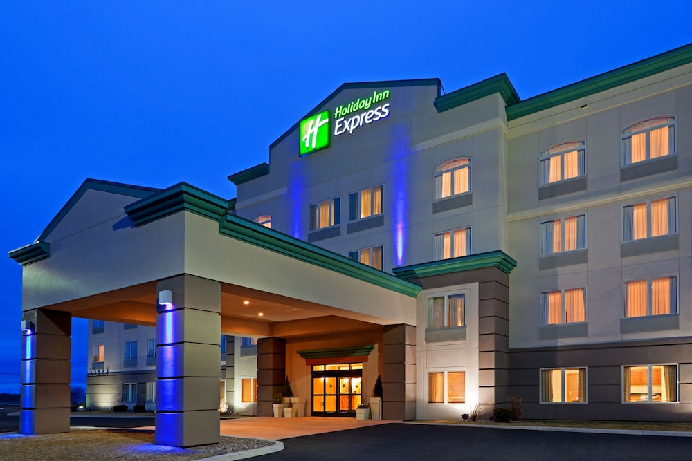 Holiday Inn Express Syracuse Fairgrounds by IHG - photo 3