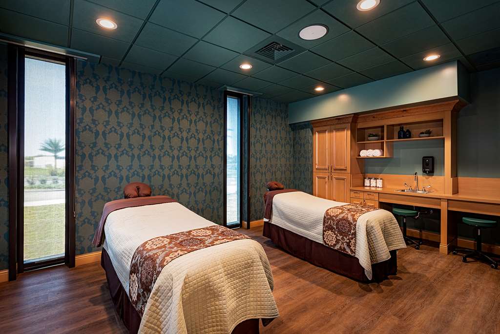 Brownwood Hotel & Spa - photo 36