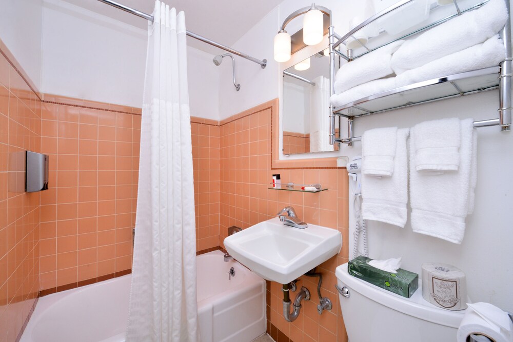 Travelodge by Wyndham Eugene Downtown University of Oregon - photo 51