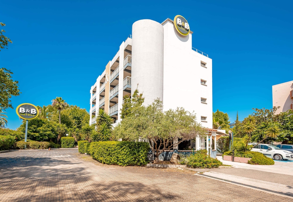 B&B Hotel Hyeres in Hyeres, France