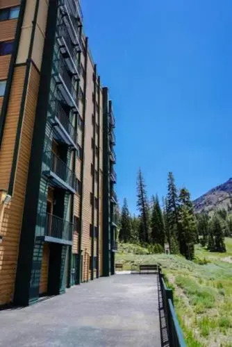 Whiskey Towers 620 B — Kirkwood