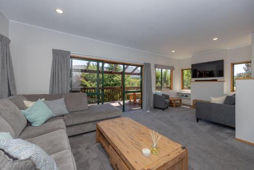 Central Comfort in Wanaka — 4-Star Luxury Hotel in Wanaka, New Zealand