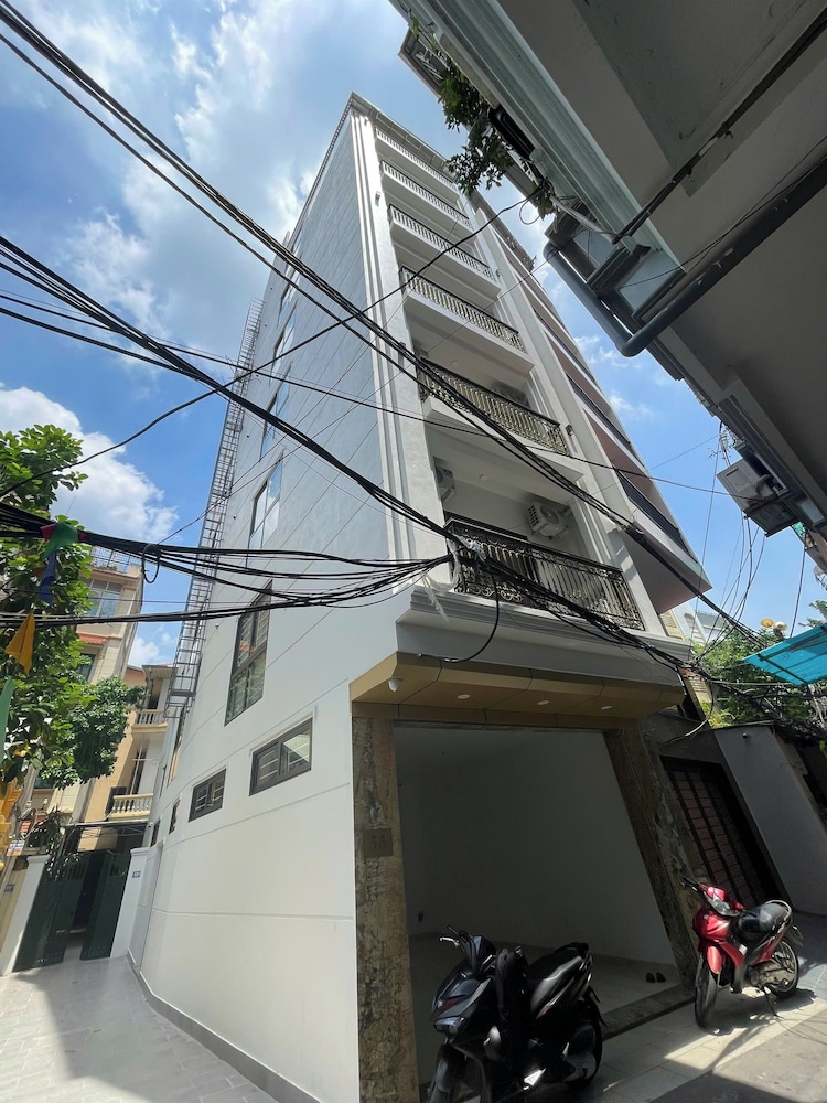 Lumi West Lake Apartment 22244150 — Tay Ho