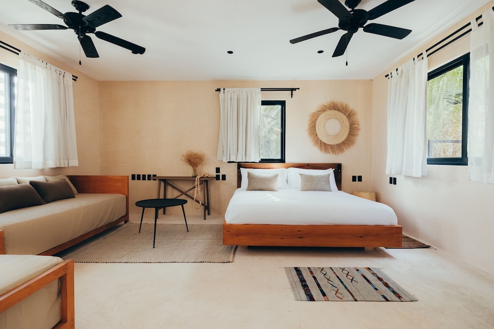 Cucu Hotel El Cuyo — El Cuyo