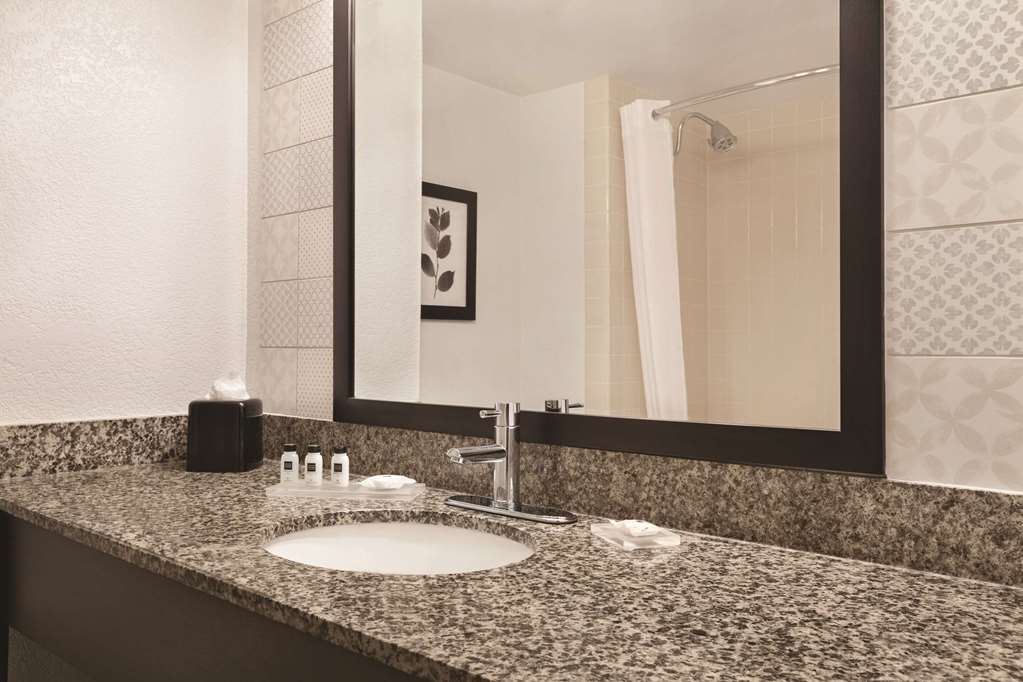 Country Inn & Suites by Radisson San Diego North CA - photo 6
