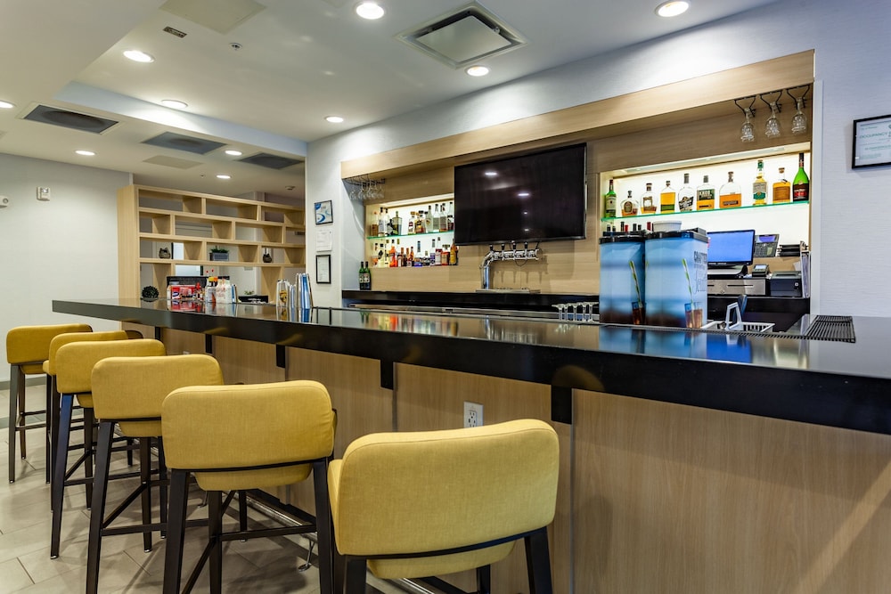 TownePlace Suites by Marriott Raleigh University Area - photo 68