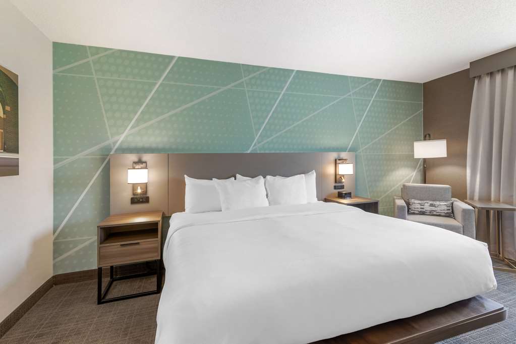 Comfort Inn & Suites Saratoga Springs - photo 12