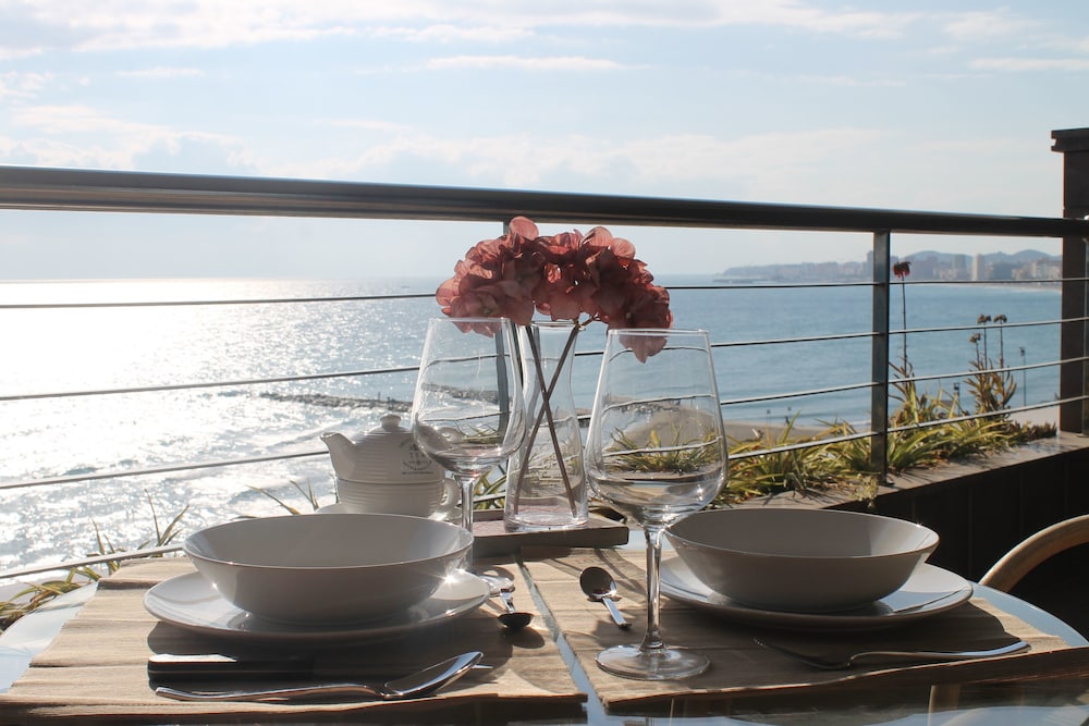 Sur Suites Buena Vista in Fuengirola, Spain