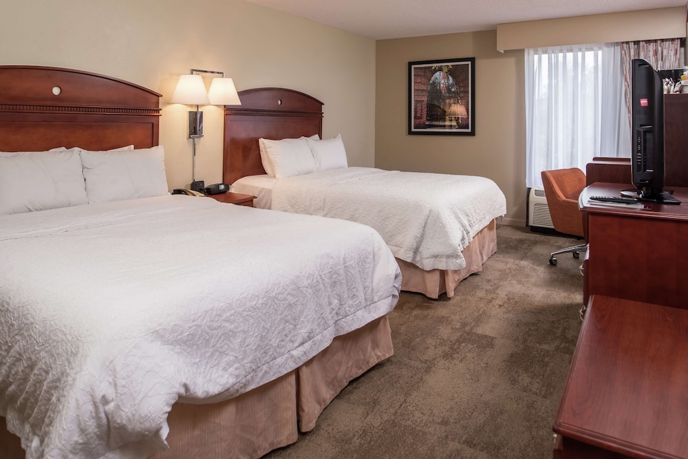 Hampton Inn Columbia Northeast Fort Jackson Area - photo 18
