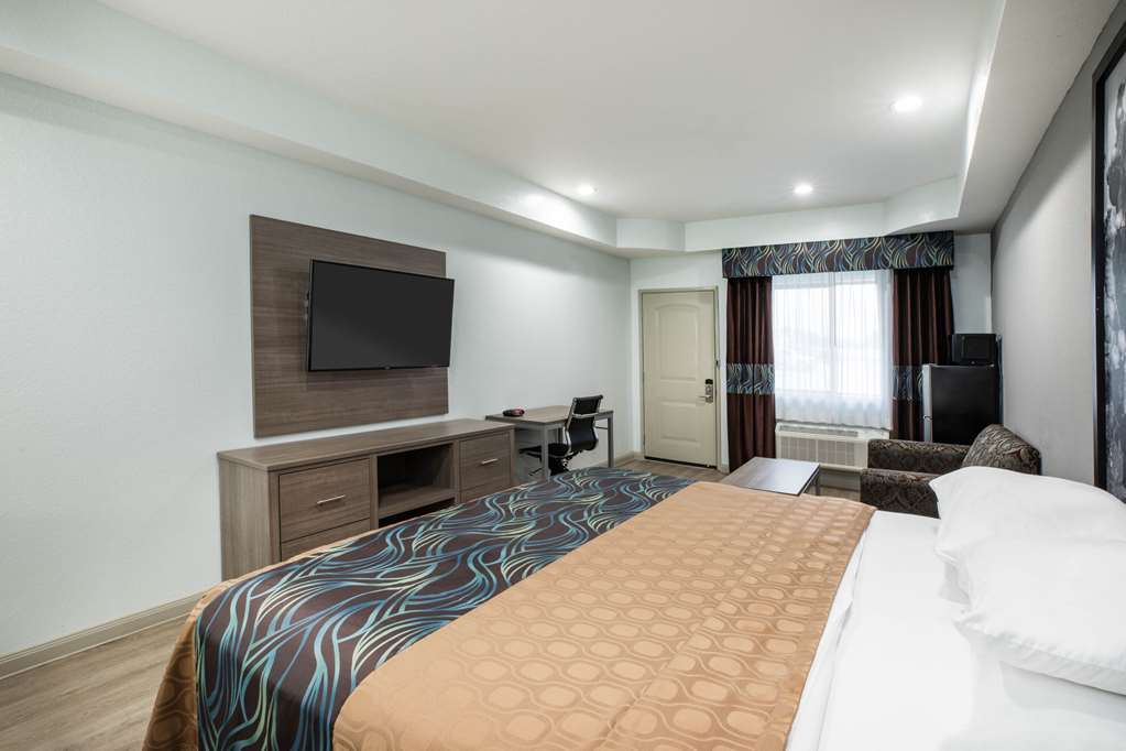 Super 8 by Wyndham Humble Fallcreek Houston - photo 14