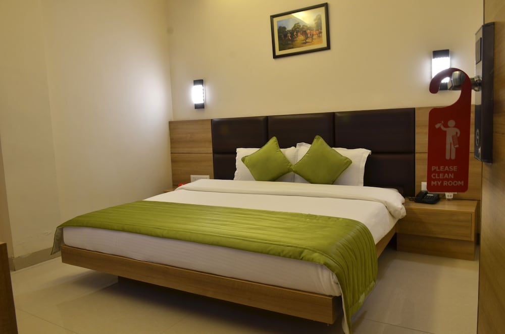 Oyo 5389 Hotel Polo Club
