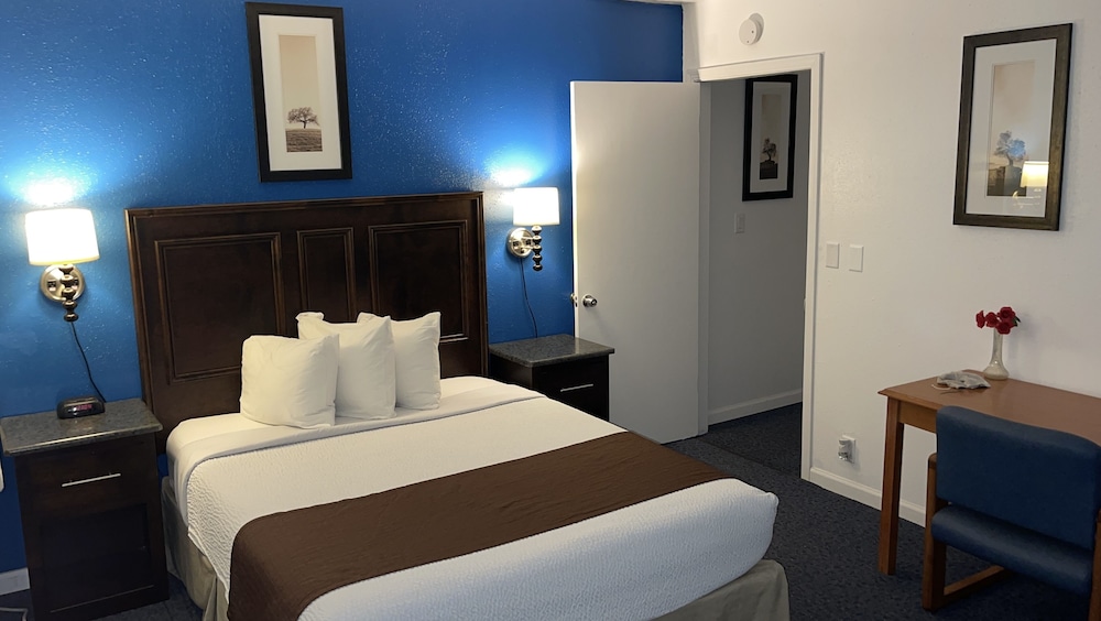 Sparta Inn - photo 28