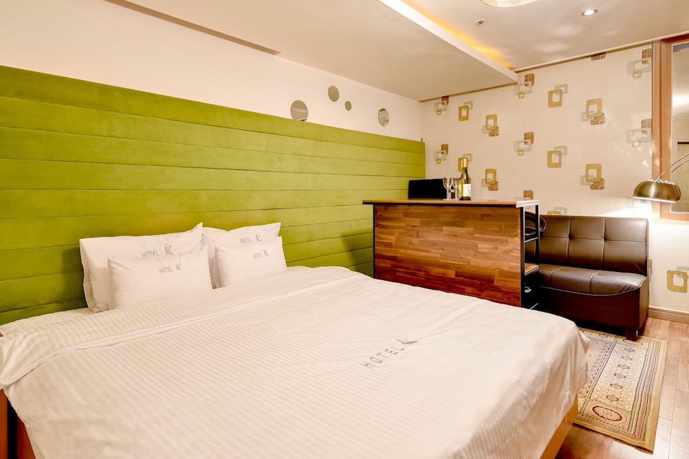 Hotel K — hotel in Kimhae