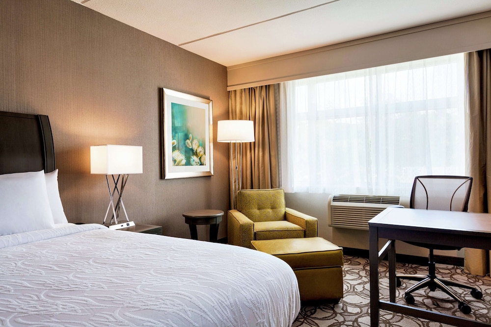 Hilton Garden Inn Lenox Pittsfield - photo 5