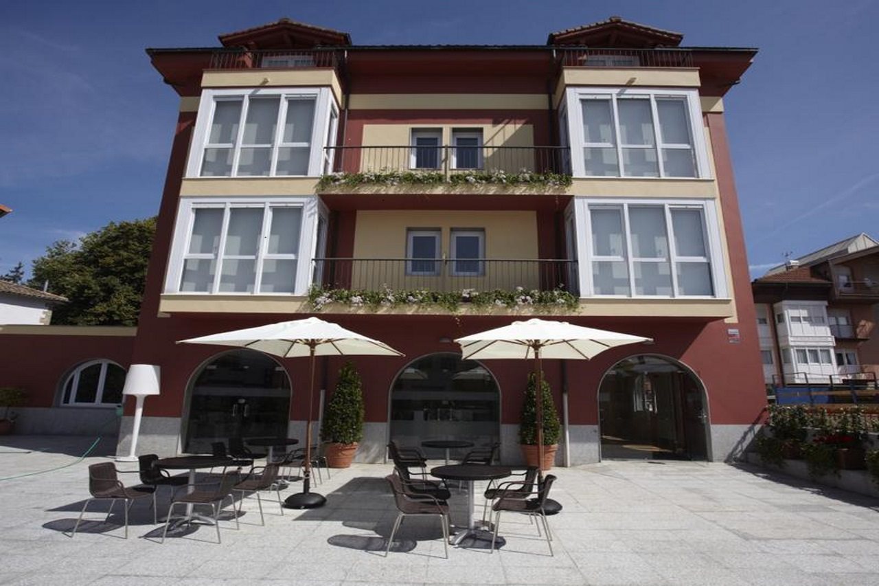 Nagusi — hotel in Murguia