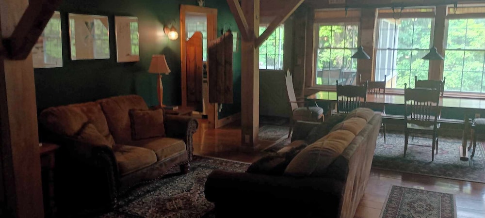 Yellow Barn Estate - photo 42
