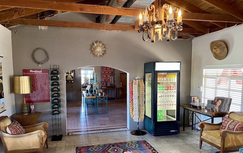 Antelope Lodge - photo 4