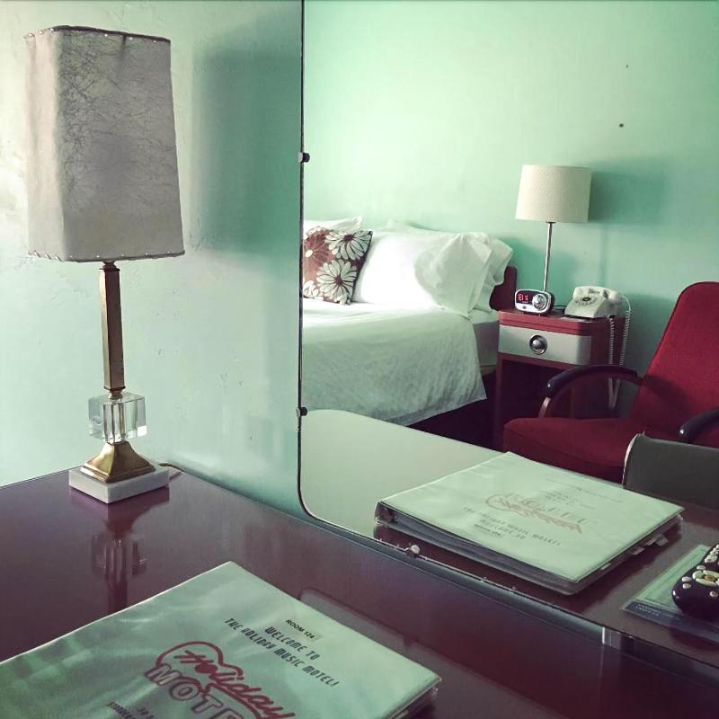 Holiday Music Motel - photo 24