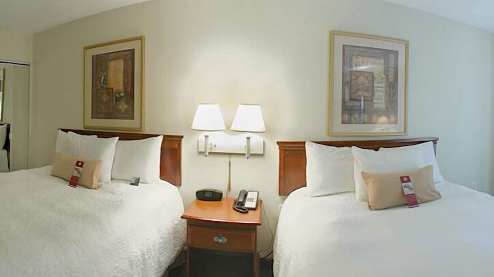 Hampton Inn Cumming - photo 7