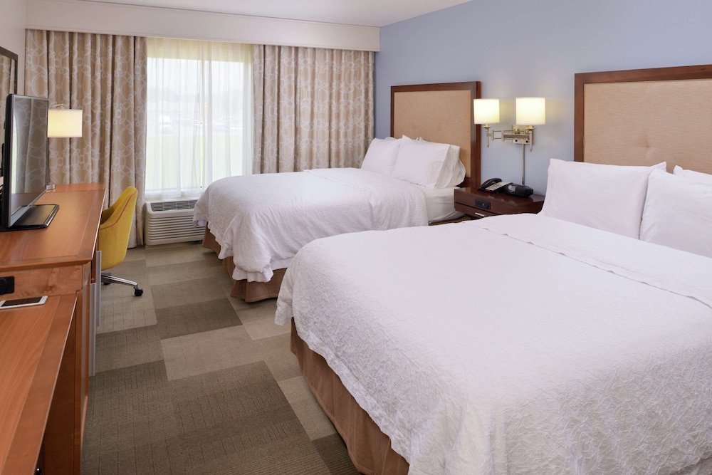 Hampton Inn & Suites by Hilton Lonoke - photo 12