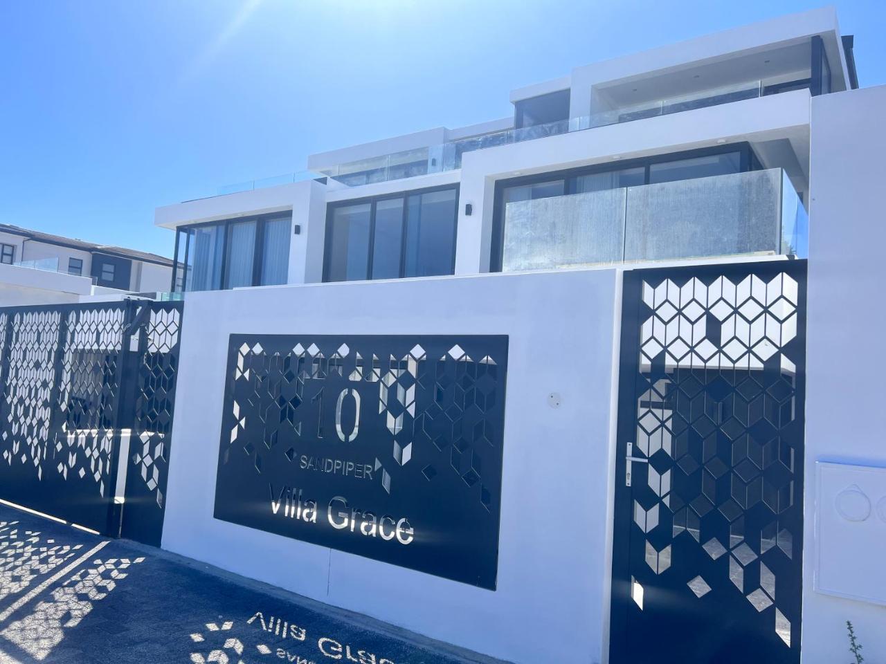 Villa Grace — 4-Star Luxury Hotel in Cape Town, South Africa