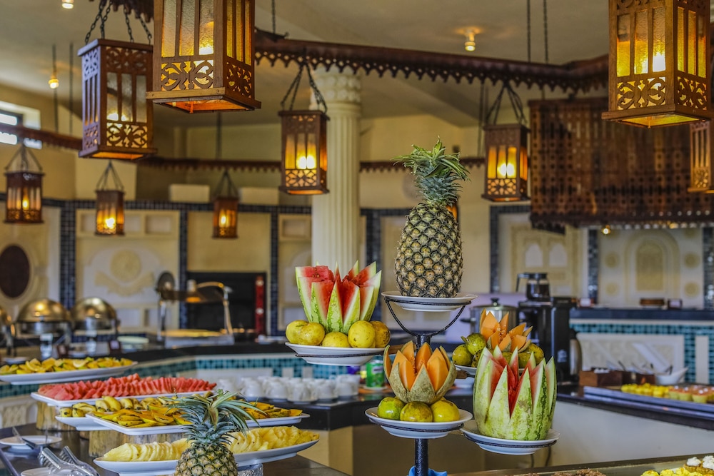 מזון ומשקאות