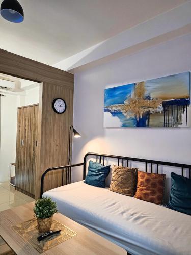 D' Shore Line Shore Residences Moa Pasay — 4-Star Luxury Hotel in Manila, Philippines
