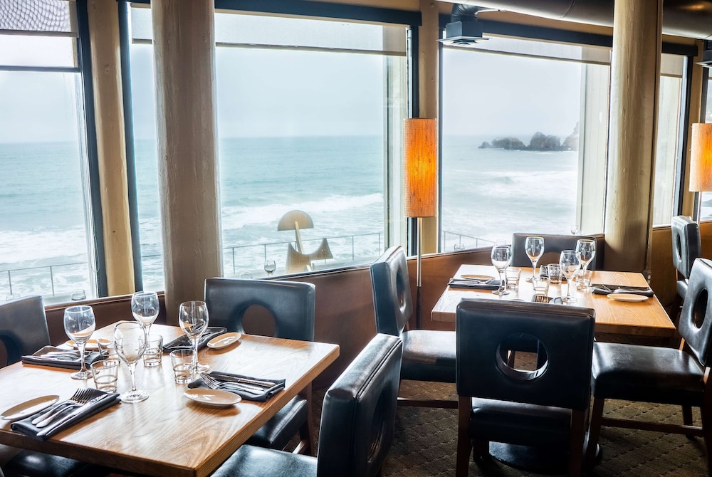 Pacifica Lighthouse Hotel Trademark Collection by Wyndham - photo 25